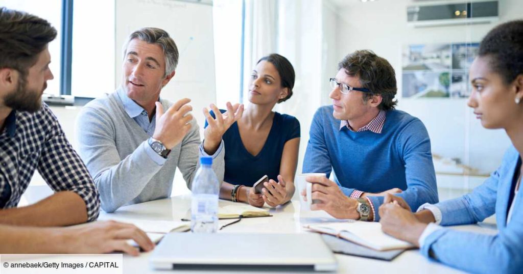 managers-8-conseils-pour-garder-la-bonne-distance-avec-votre-equipe-1273563